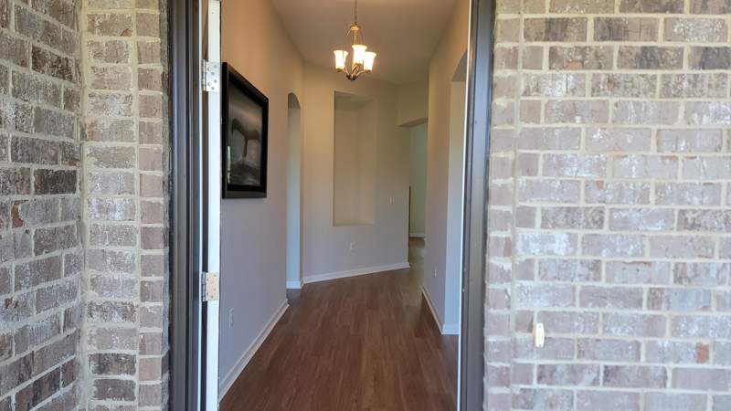 4 bedroom Detached Single Family at 437 Gentle Wind Court, Windswept Estates, Freeport — photo 3