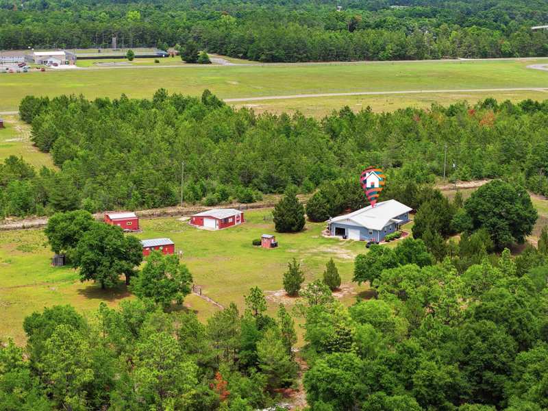 3 bedroom Detached Single Family at 585 E Huckaba Road, DeFuniak Springs, DeFuniak Springs — photo 1