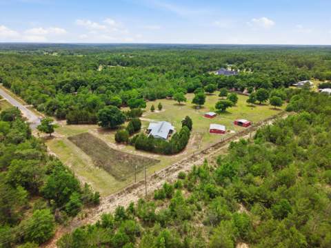 585 E Huckaba Road, DeFuniak Springs FL - photo 20 of 41