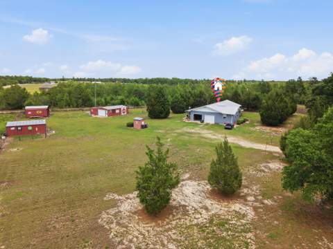 585 E Huckaba Road, DeFuniak Springs FL - photo 14 of 41