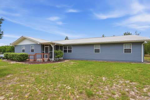 585 E Huckaba Road, DeFuniak Springs FL - photo 9 of 41
