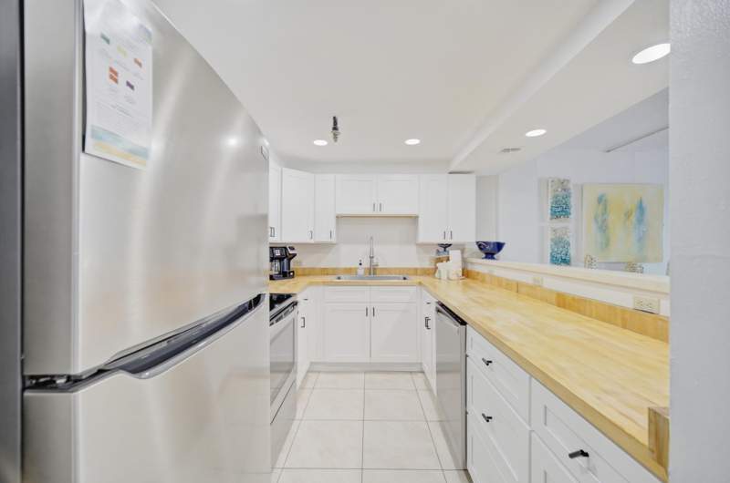 1 bedroom Condominium at 671 Nautilus Court #Unit 402, Gulfside Condominiums, Fort Walton Beach — photo 5