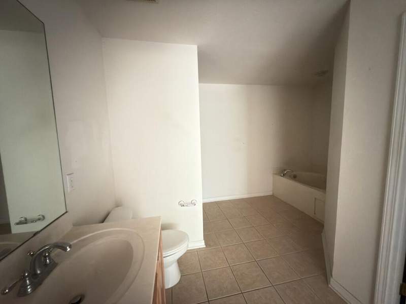 3 bedroom Detached Single Family at 317 Tequesta Drive, Emerald Lakes Ph 3, Destin — photo 5