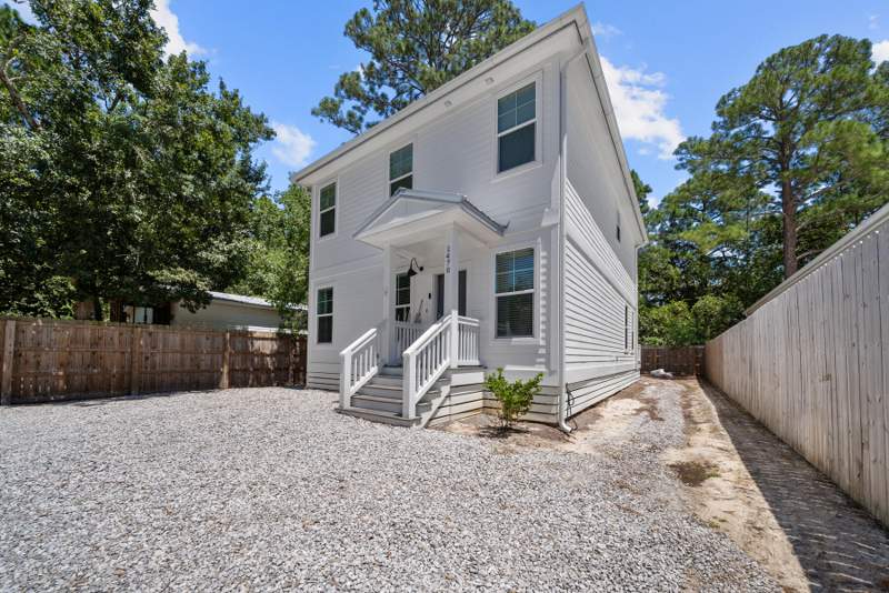4 bedroom Detached Single Family at 1470 N Co Hwy 393, Town Of Santa Rosa, Santa Rosa Beach — photo 3