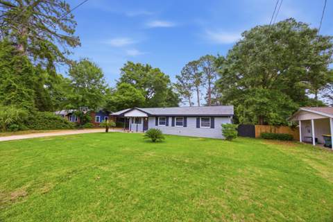 33 SW Temple Avenue, Fort Walton Beach FL - photo 8 of 86
