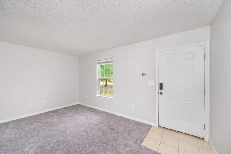 2 bedroom Detached Single Family at 259 W Cypress Avenue, Oakwood Hills Unit 1, DeFuniak Springs — photo 3
