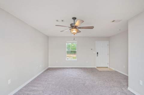 259 W Cypress Avenue, DeFuniak Springs FL - photo 12 of 29