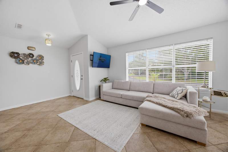 3 bedroom Detached Single Family at 43 Mandevilla Lane, Garden Homes At Bayside, Miramar Beach — photo 3