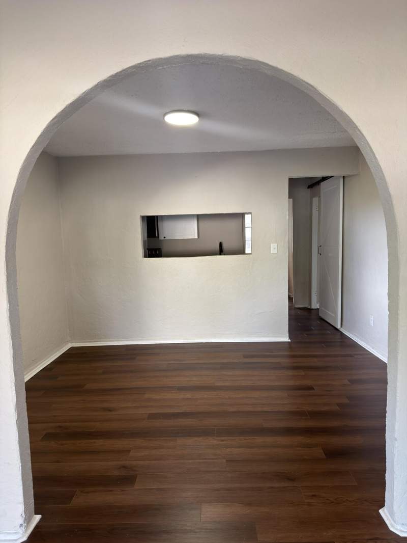 2 bedroom Detached Single Family at 5410 Malcolm Tucker Avenue, Crestview, Crestview — photo 3