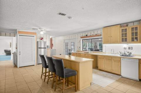 46 Veterans Lane, Freeport FL - photo 9 of 41