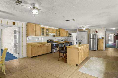 46 Veterans Lane, Freeport FL - photo 13 of 41