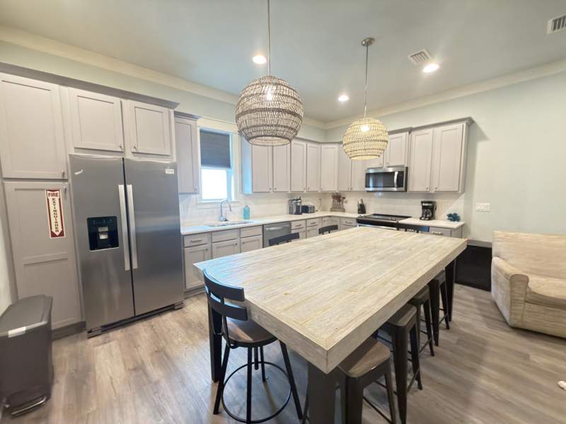 4 bedroom Detached Single Family at 92 Ciboney Street, Hidden Palms, Miramar Beach — photo 4