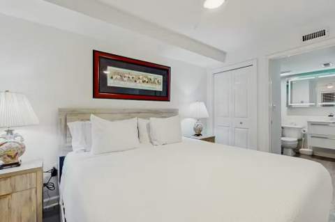 866 Santa Rosa Boulevard #102, Fort Walton Beach FL - photo 14 of 30