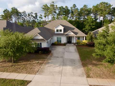 172 Mill Pond Cove, waterfront for sale in Freeport
