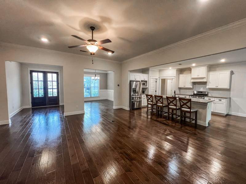 4 bedroom Detached Single Family at 172 Mill Pond Cove, Hammock Bay, Freeport — photo 5