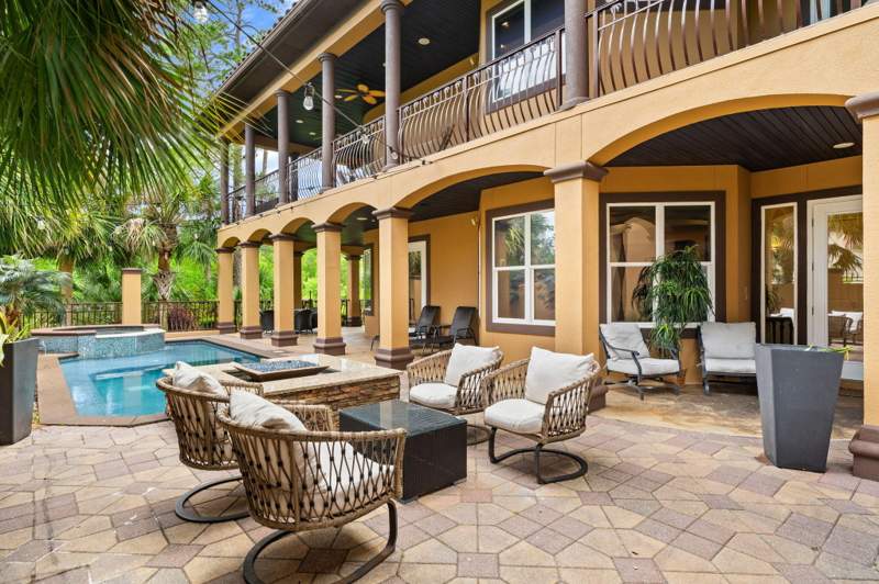 5 bedroom Detached Single Family at 4598 Paradise Isle, Destiny S/D, Destin — photo 2