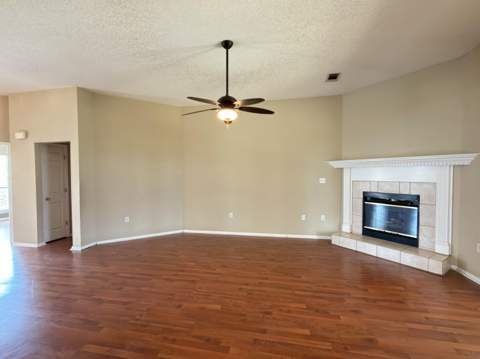 688 Brunson Street, Crestview FL - photo 7 of 27