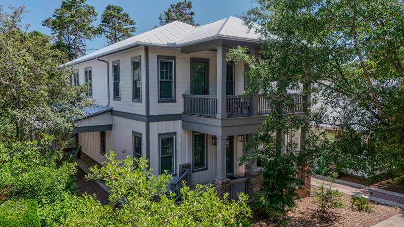 4 bedroom Detached Single Family at 51 W Okeechobee, Forest Lakes Ph I, Santa Rosa Beach — photo 2