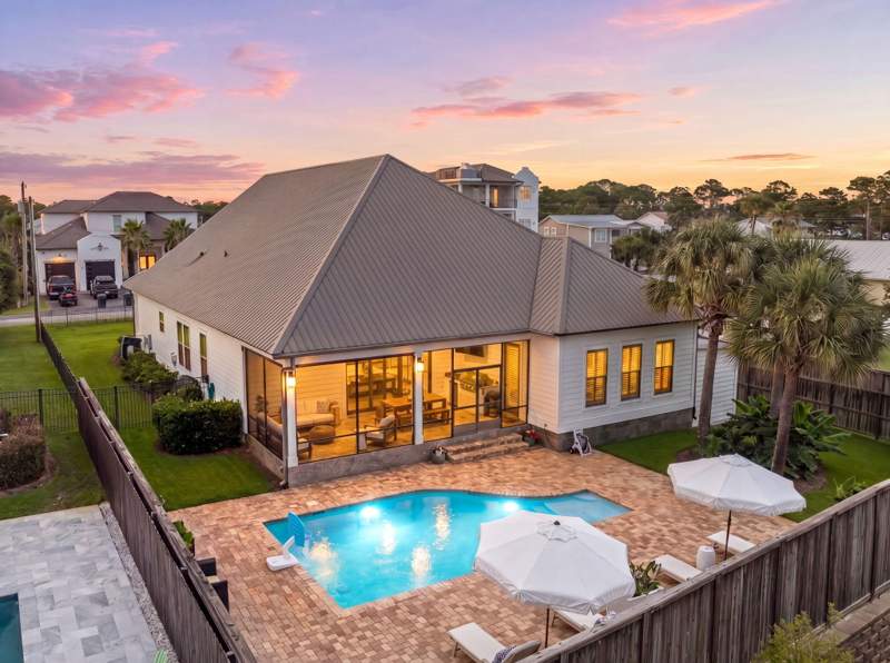 4 bedroom Detached Single Family at 116 Maple Street, Gulfview Heights, Santa Rosa Beach — photo 2