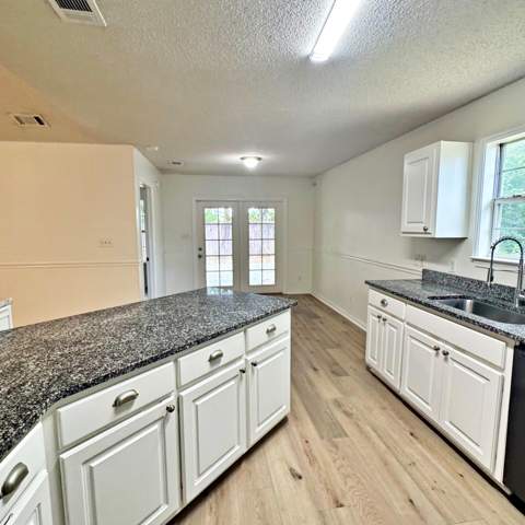 1838 Brick Circle, Fort Walton Beach FL - photo 17 of 45