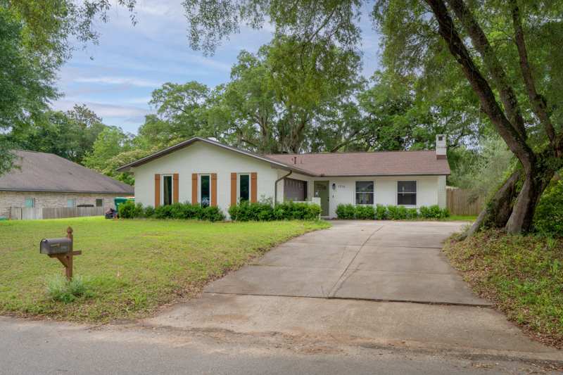 3 bedroom Detached Single Family at 1516 18th Street, Niceville Vap-P Plat, Niceville — photo 1