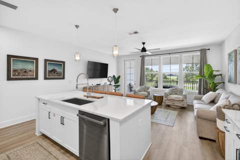 277 The Grove Drive North #326, Miramar Beach FL - photo 18 of 44