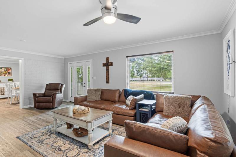 4 bedroom Detached Single Family at 1259 Black Creek Boulevard, 118.37Ft S & 131.31Ft E Of Nw/C Of Nw1/4 Of Se1/4; E 210 Ft, S 210FT, W 210FT, N 210FT, Freeport — photo 4