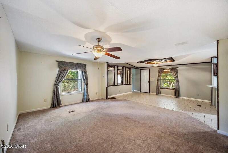 2 bedroom Manufactured Home at 2 Sarah Lane, Nonesuch Way, Fort Walton Beach — photo 5