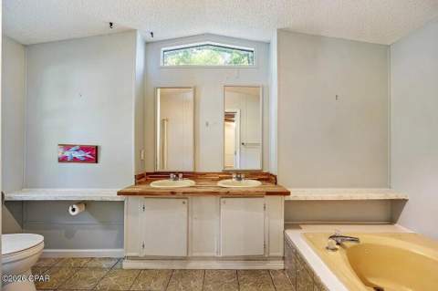 2 Sarah Lane, Fort Walton Beach FL - photo 21 of 30
