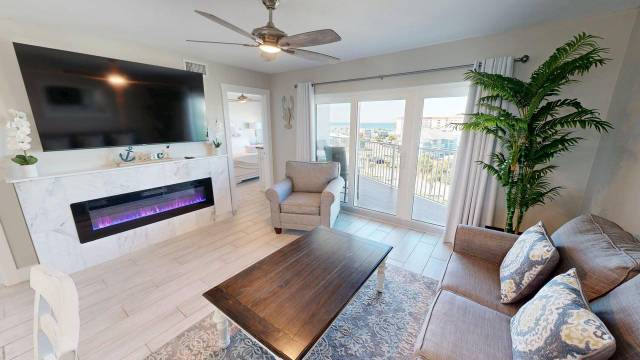 895 Santa Rosa Boulevard #614