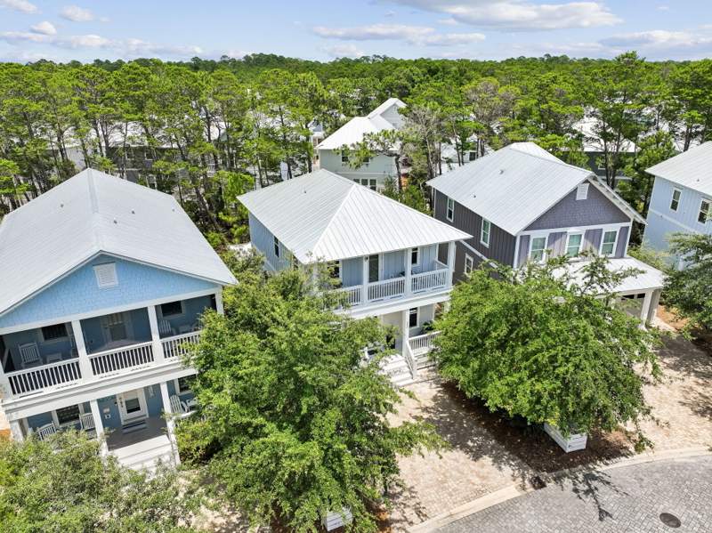 3 bedroom Detached Single Family at 85 Emerald Beach Way, Highland Parks, Santa Rosa Beach — photo 4