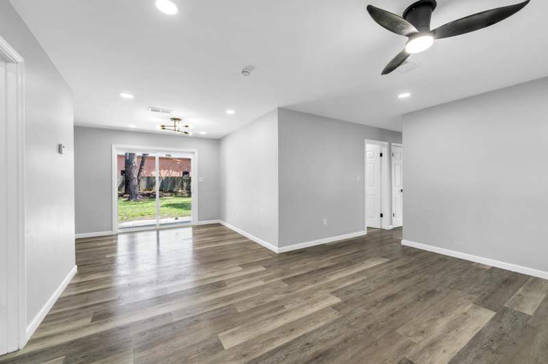 4 bedroom Detached Single Family at 900 Bryn Mawr Boulevard, Bryn Mawr Park, Mary Esther — photo 5