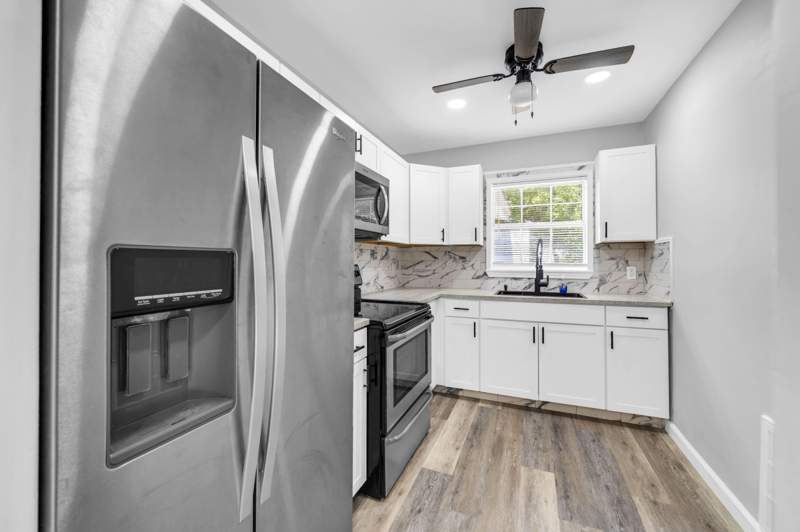4 bedroom Detached Single Family at 900 Bryn Mawr Boulevard, Bryn Mawr Park, Mary Esther — photo 4