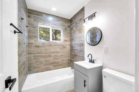 900 Bryn Mawr Boulevard, Mary Esther FL - photo 17 of 26