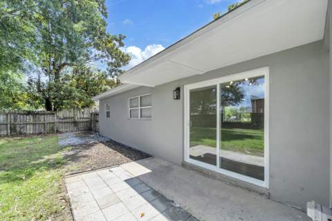 900 Bryn Mawr Boulevard, Mary Esther FL - photo 22 of 26