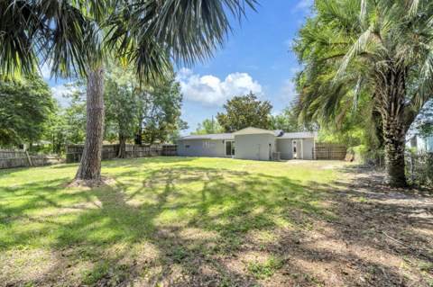 900 Bryn Mawr Boulevard, Mary Esther FL - photo 23 of 26