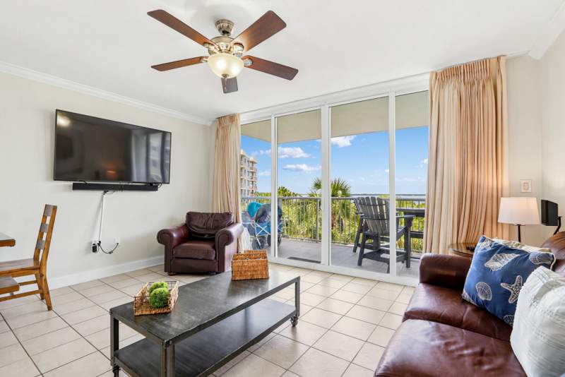 1 bedroom Condominium at 1322 SE Miracle Strip Parkway #Unit 404, Destin West Pelican, Fort Walton Beach — photo 5