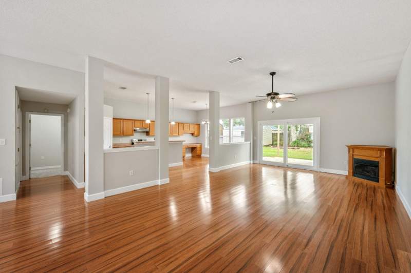 4 bedroom Detached Single Family at 5621 N Brook Drive, Brooke Estates Ph I, Crestview — photo 5