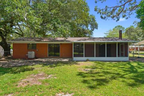46 NW Hemlock Drive, Fort Walton Beach FL - photo 22 of 27