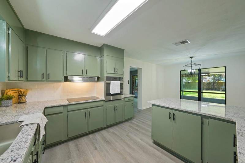 3 bedroom Detached Single Family at 46 NW Hemlock Drive, Municipal S/D, Fort Walton Beach — photo 4
