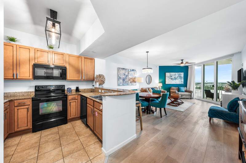 2 bedroom Condominium at 4203 Indian Bayou Trail #11004, The Palms Of Destin, Destin — photo 2