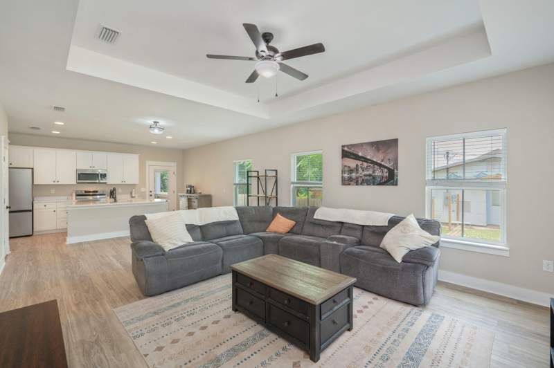 3 bedroom Detached Single Family at 3168 Maple Street, Garden City, Crestview — photo 5