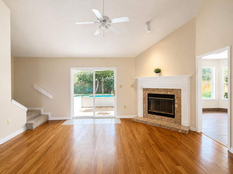 4 bedroom Detached Single Family at 408 Ridge Wood Circle, Ridge Wood Manor, Destin — photo 5
