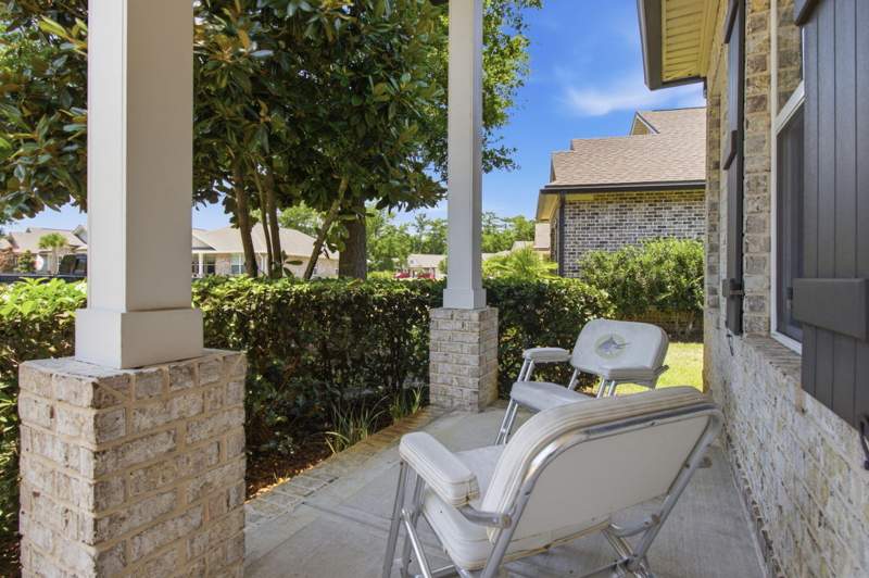 3 bedroom Detached Single Family at 76 Oaktree Boulevard, Marina Village, Freeport — photo 2