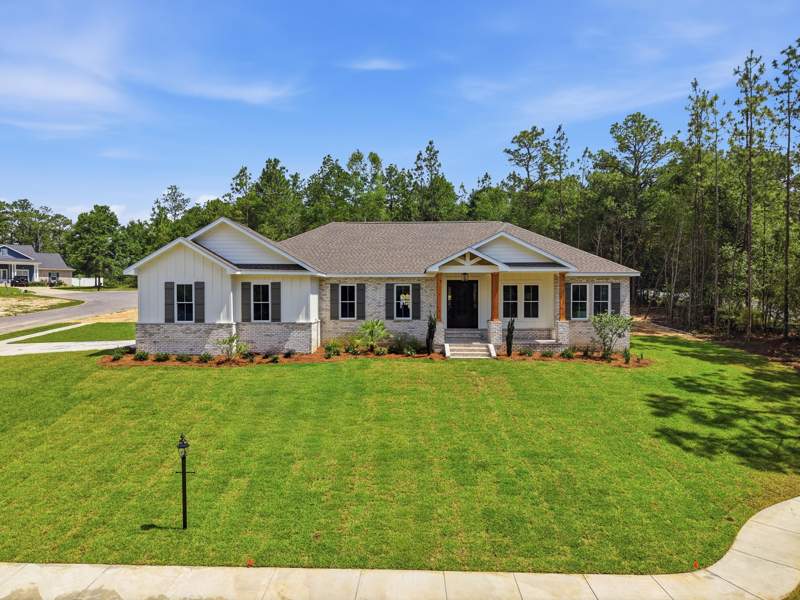 4 bedroom Detached Single Family at 5509 Fenny Way, Colony Ridge Ph II, Crestview — photo 2