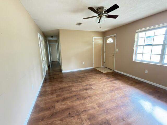 4 bedroom Detached Single Family at 516 Forrest Court, Crestview, Crestview — photo 4