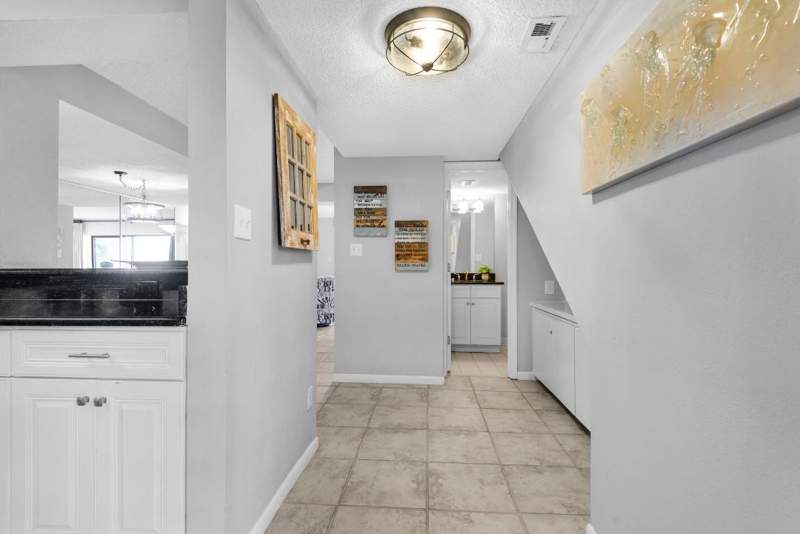 2 bedroom Condominium at 1030 U.S. 98 #43, Silver Dunes Condo, Destin — photo 2
