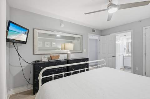663 Nautilus Court #202, Fort Walton Beach FL - photo 22 of 30