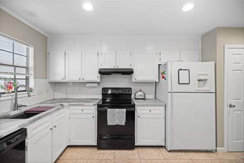 137 5th Avenue, Shalimar FL - photo 13 of 56