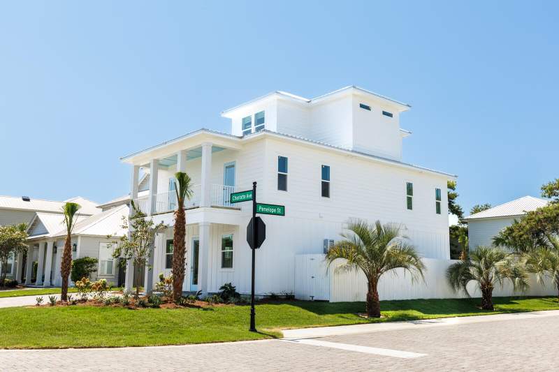 6 bedroom Detached Single Family at 39 Charlotte Avenue, Frangista Beach 2nd Addn, Miramar Beach — photo 3